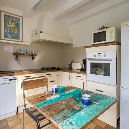 3 Bedroom Stunning In Casa vacanze